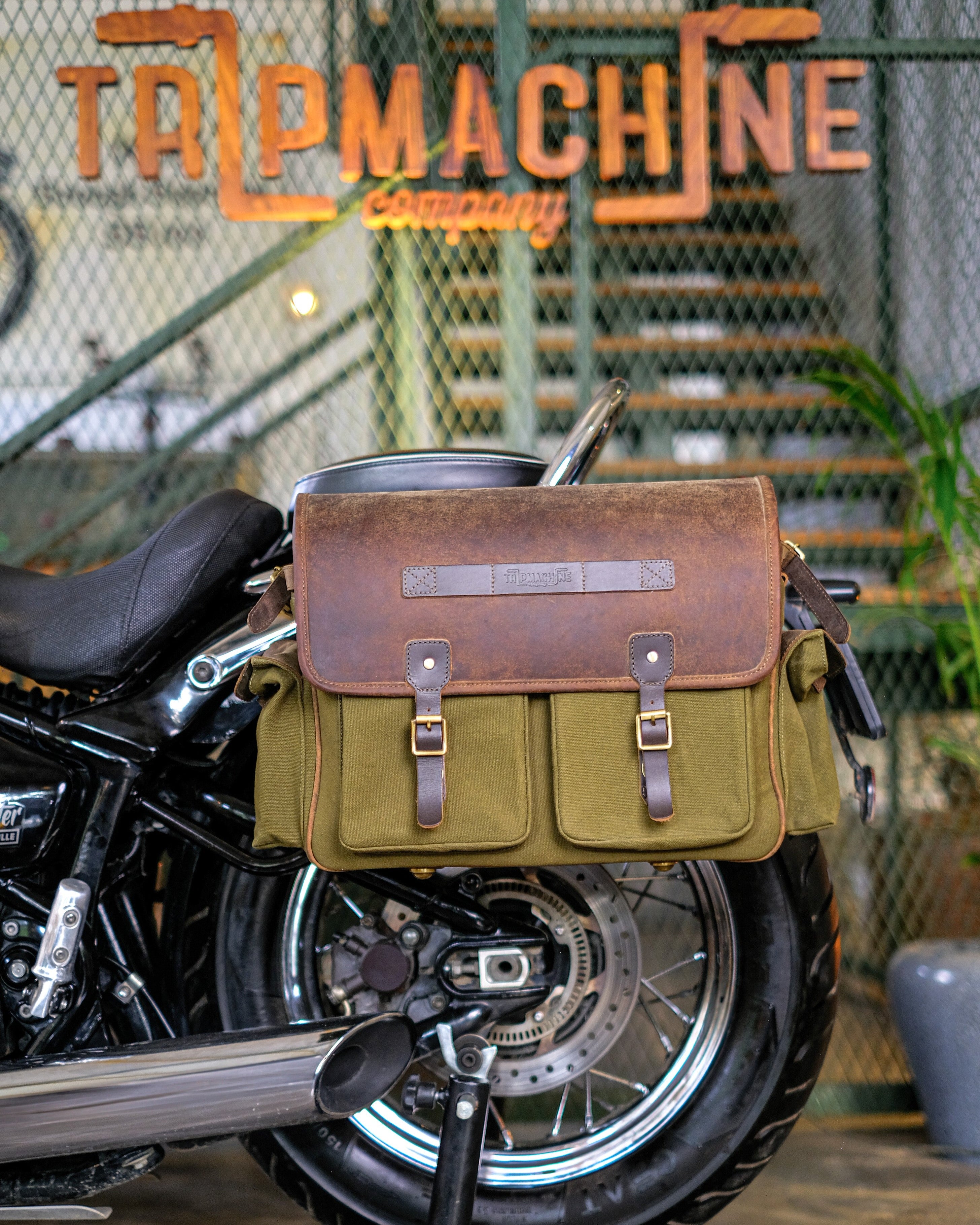 Motorcycle with a saddlebag