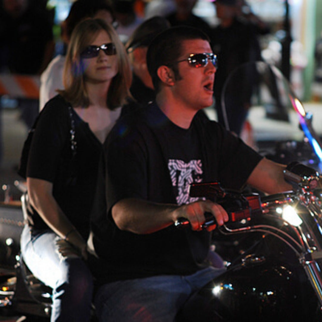 17 Reasons why your Motorcycle is better than your Girlfriend